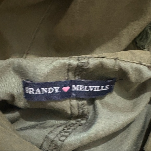 Brandy Melville Jacket One Size Olive Green Zip Up Hood Hailey Army Cropped - Picture 5 of 10